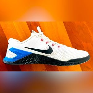 Nike Metcon 4 Training Shoes - Men’s size 10  Excellent Condition